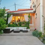 Marina Daire *