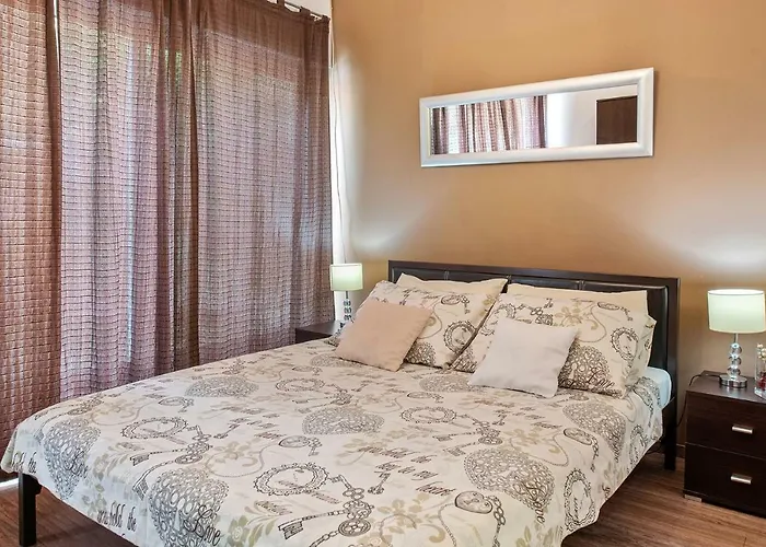 滨海公寓 希贝尼克